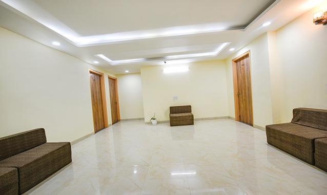 法里达巴德 Immense Residency酒店 外观 照片