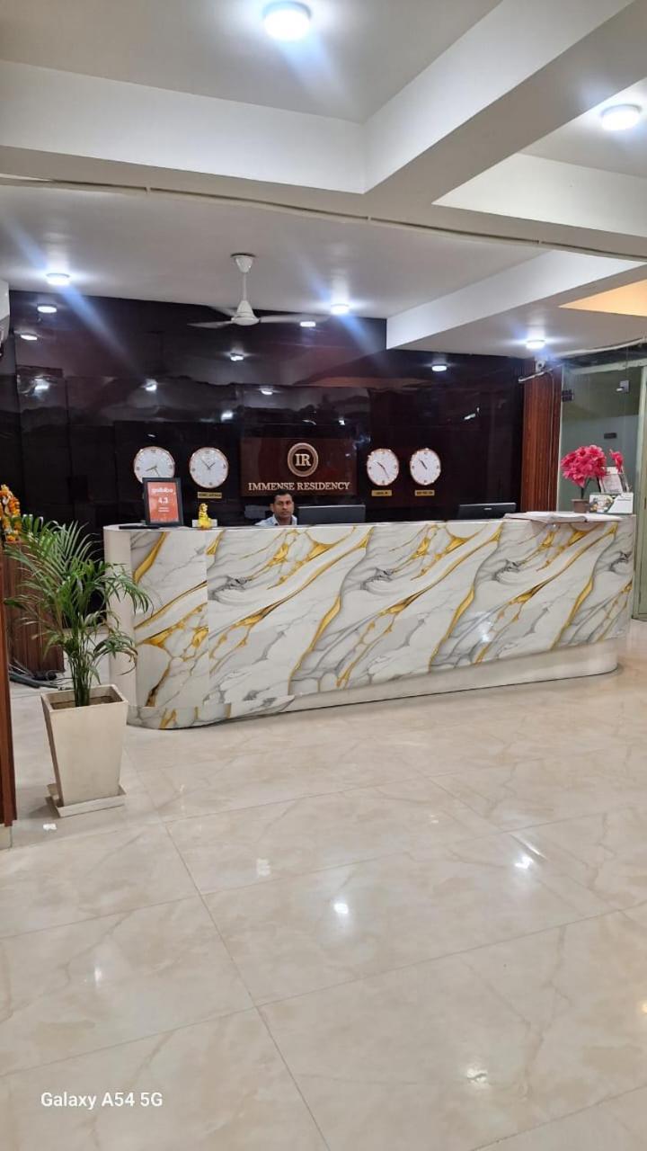 法里达巴德 Immense Residency酒店 外观 照片
